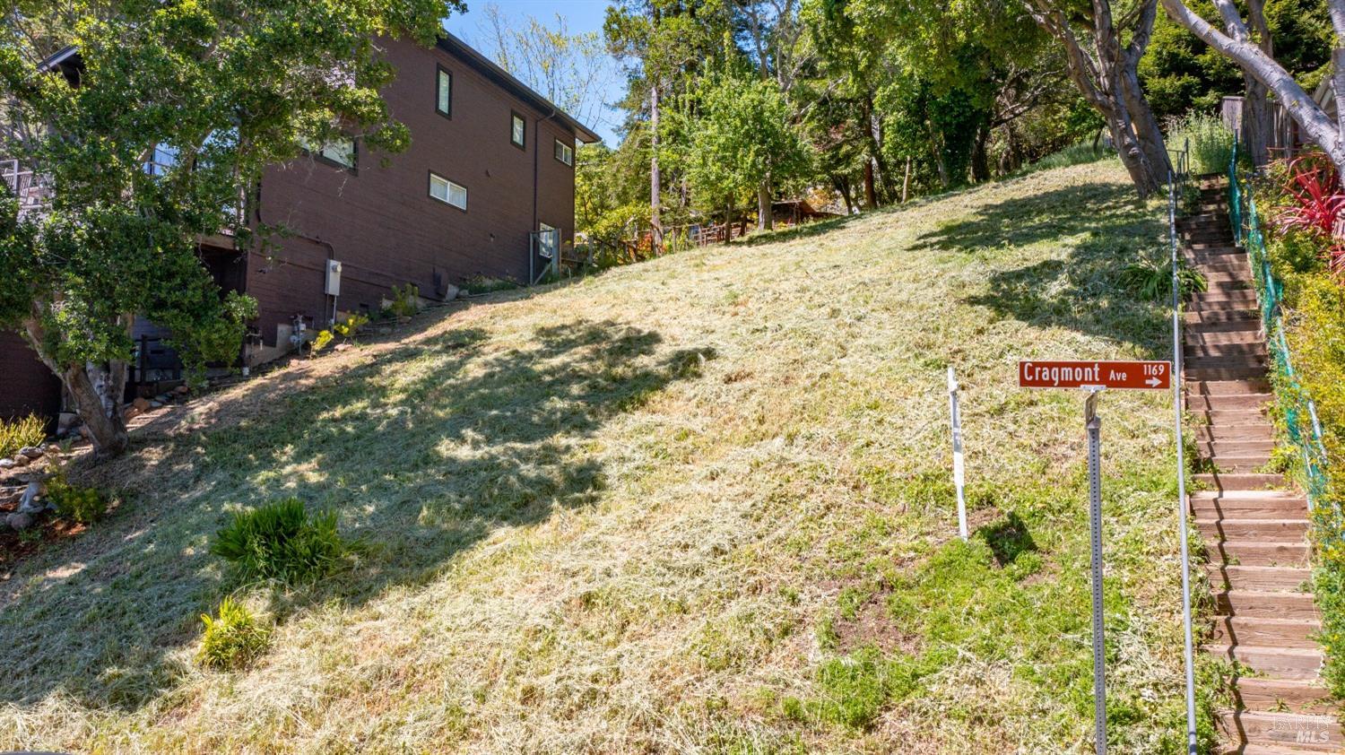 1165 Cragmont Avenue Berkeley, CA 94708 - Photo 10 of 13