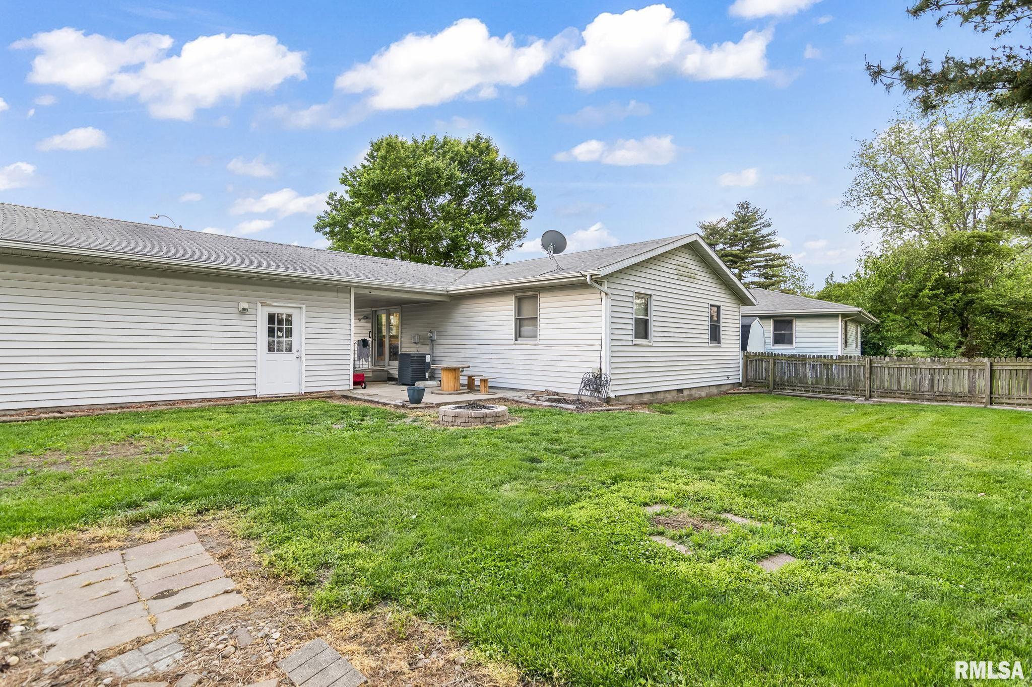 3009 Shadowfax Drive Springfield, IL 62707 - Photo 25 of 27 Gallery Image 25