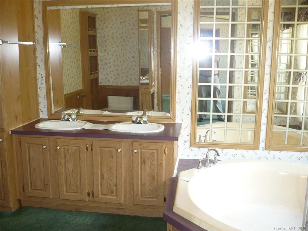 3912 Coats Road Kershaw, SC 29067 - Photo 6 of 13 Gallery Image 6