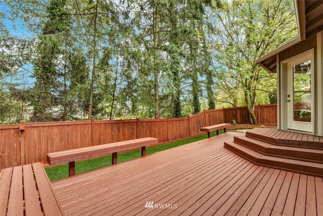 5024 Northeast Sunset Boulevard Renton, WA 98059 - Photo 10 of 12 Gallery Image 10