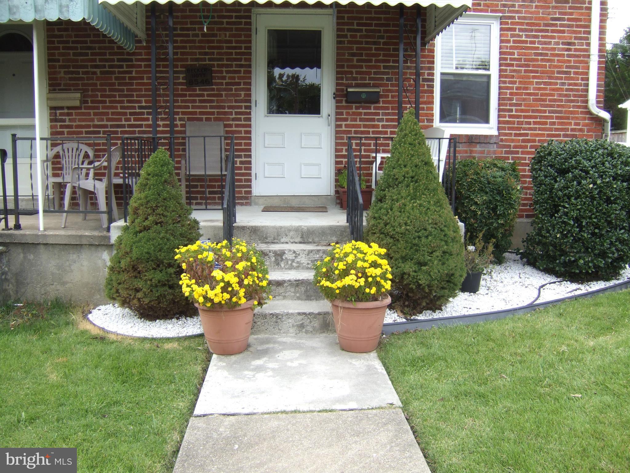 8546 Willow Oak Road Baltimore, MD 21234 - Photo 22 of 27 welcoming entrance