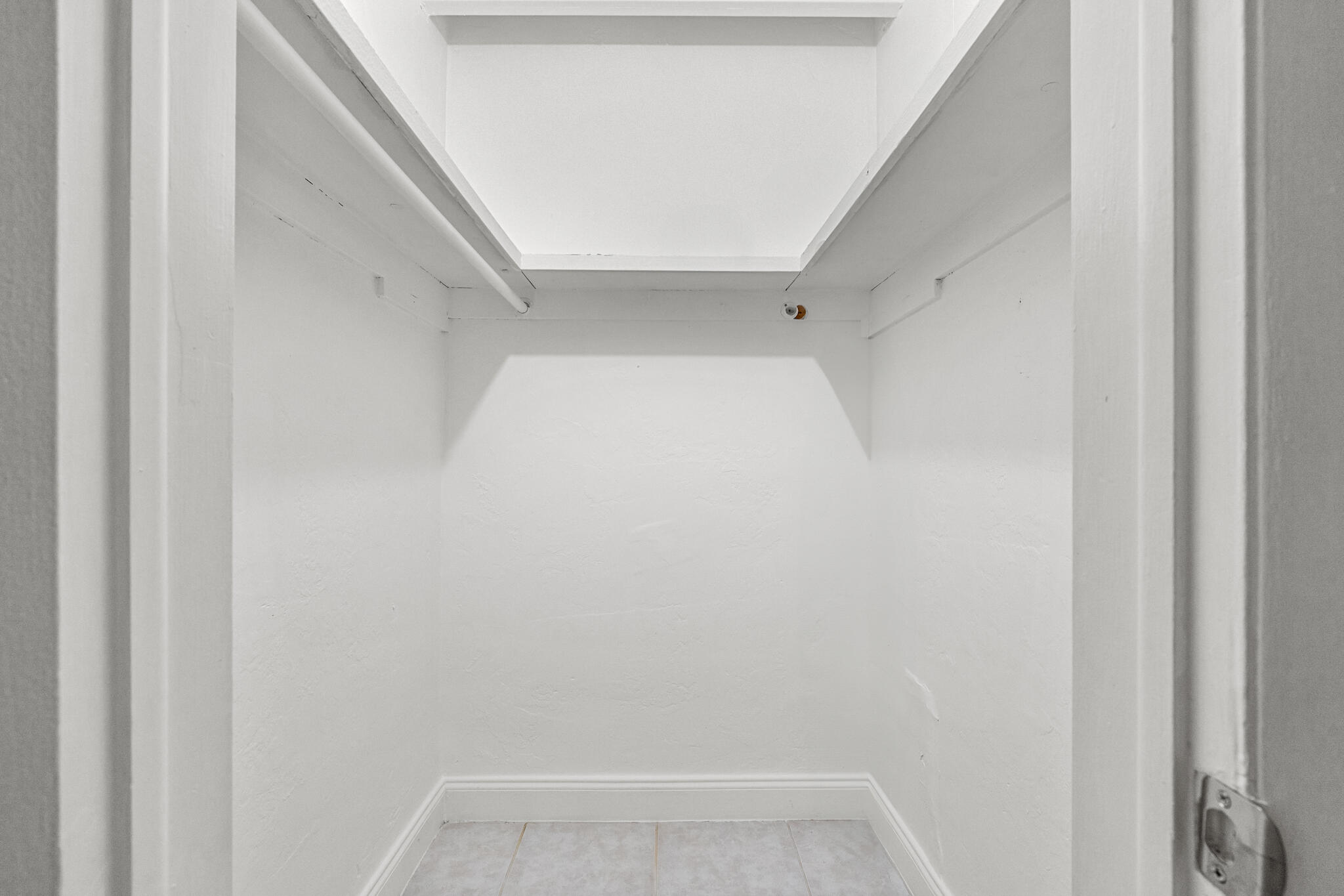 330 Northwest 20th Street, Unit 109 Boca Raton, FL 33432 - Photo 4 of 13 DSC08130-Edit-1