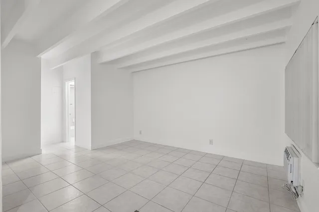 $1,695 | 330 Northwest 20th Street, Unit 109, Boca Raton, FL 33432