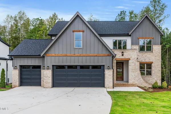 $889,900 | 3905 Cedar Knls Drive, Youngsville, NC 27596