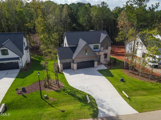 $899,900 | 3905 Cedar Knls Drive, Youngsville, NC 27596