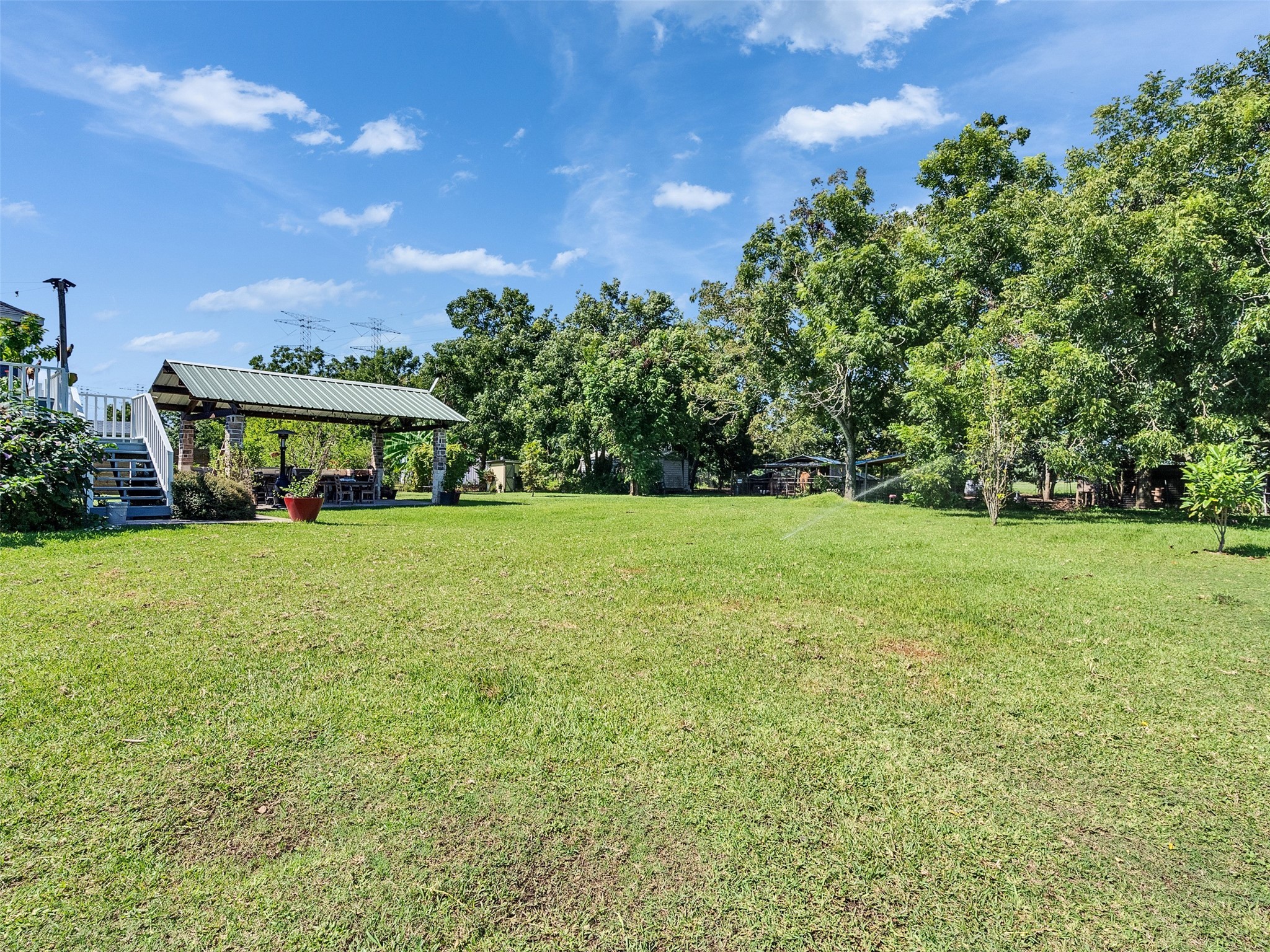 625 Pittman Road Richmond, TX 77469 - Photo 28 of 29 a front view of a house with garden
