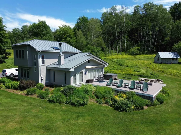 $995,000 | 4033 East Warren Road, Warren, VT 05674