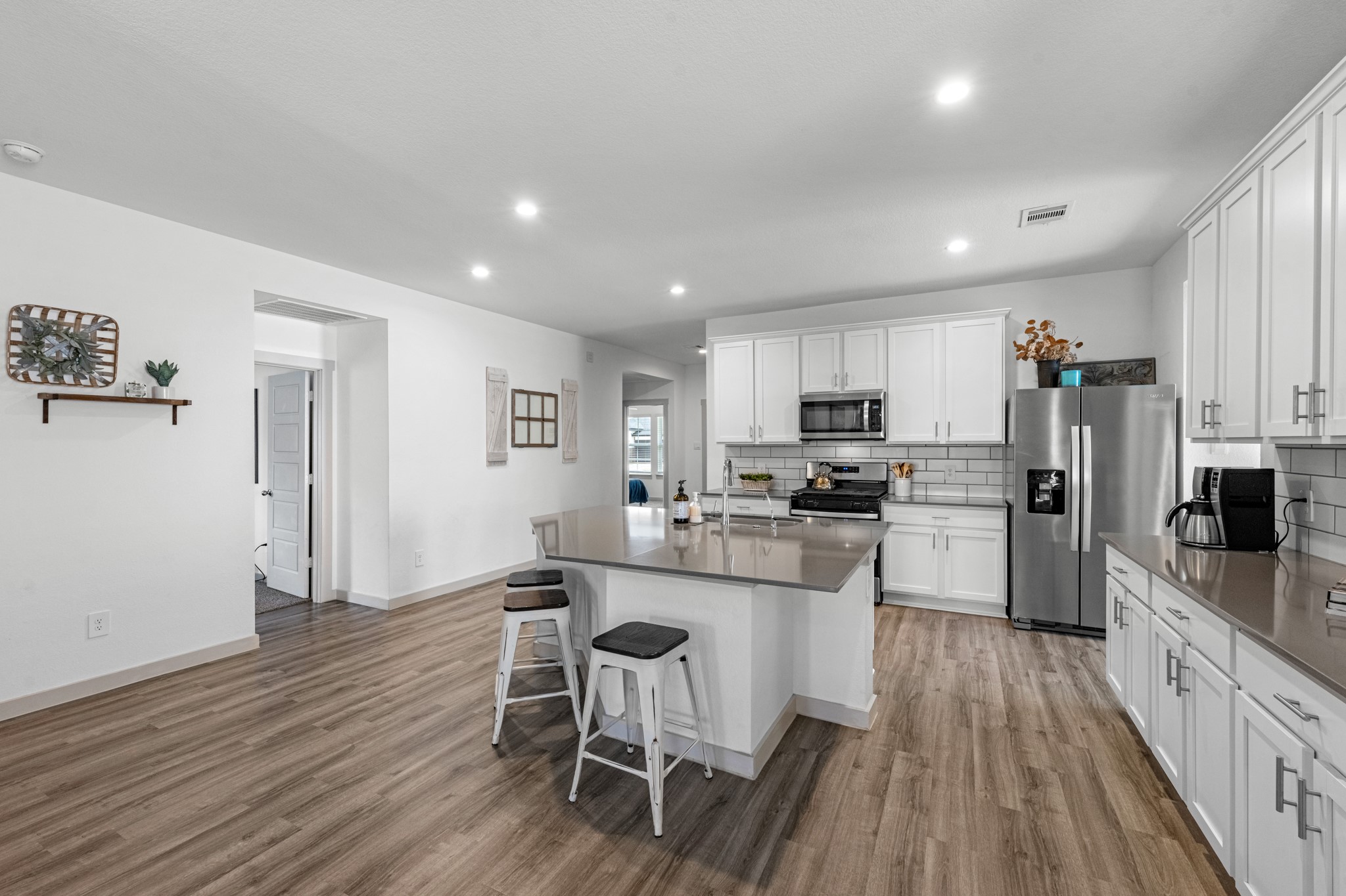 923 Kinder Sky Lane Rosharon, TX 77583 - Photo 16 of 37