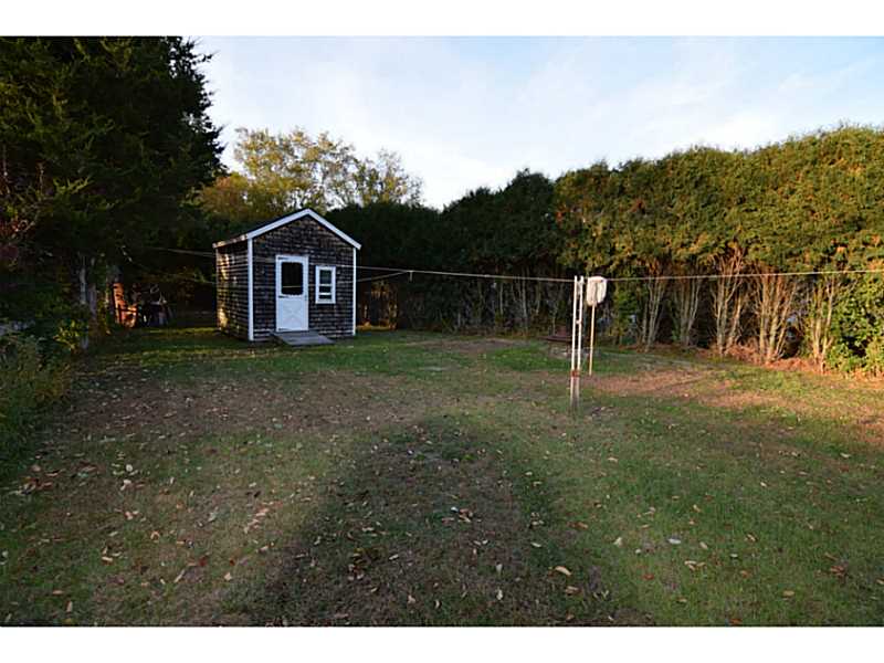 175 Ashaway Road Hopkinton, RI 02808 - Photo 4 of 6 Exterior Front.