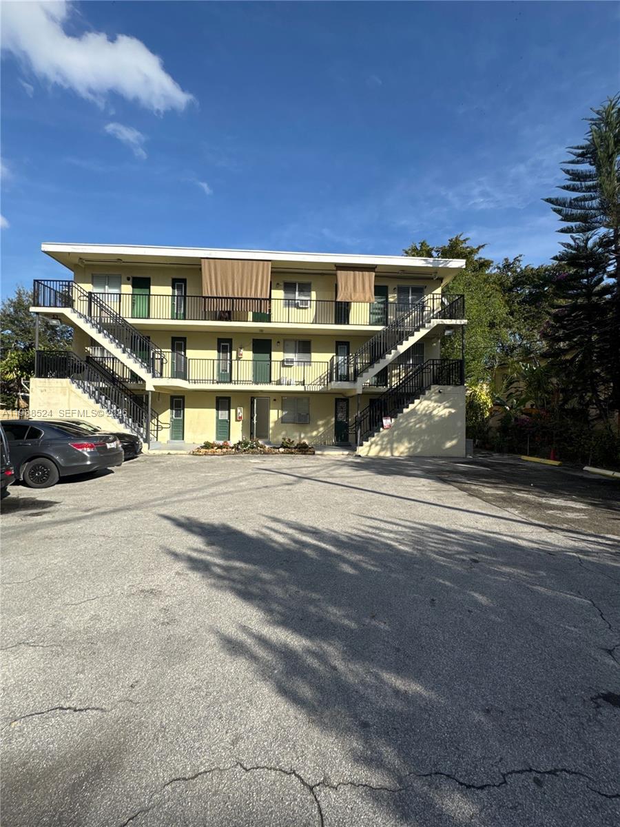 619 Southwest 7th Avenue, Unit 2 Miami, FL 33130 - Photo 1 of 13