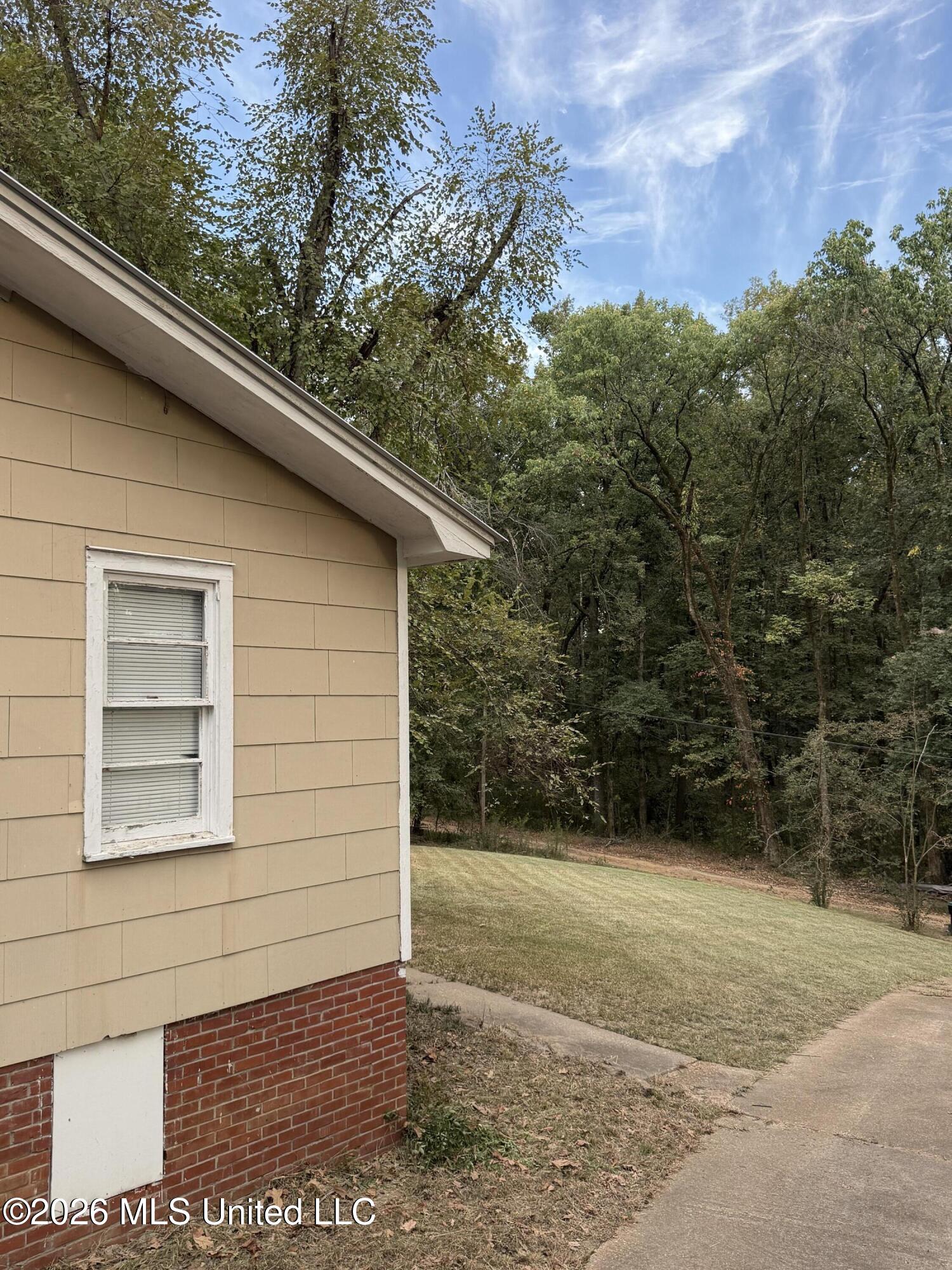 816 Summit Street Winona, MS 38967 - Photo 16 of 67 IMG_7052