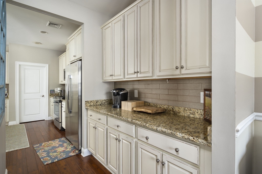 166 Stayner, Unit 166 Hingham, MA 02043 - Photo 19 of 33