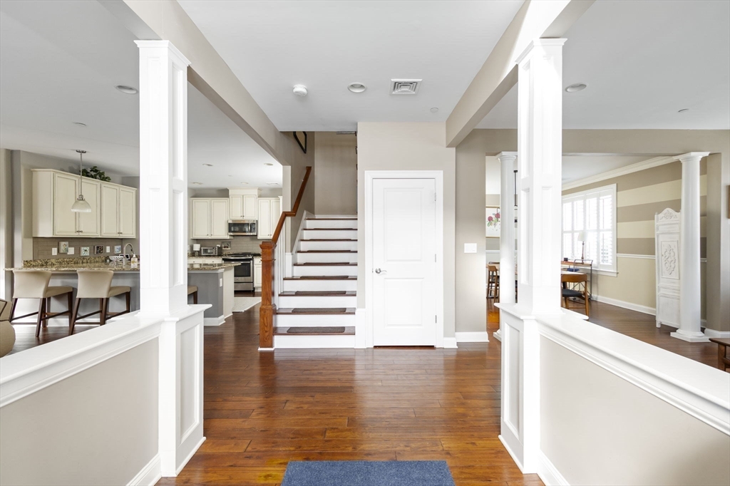 166 Stayner, Unit 166 Hingham, MA 02043 - Photo 5 of 33