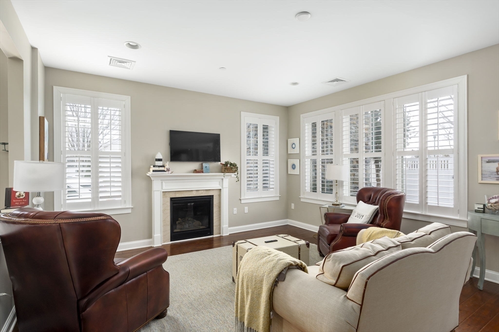 166 Stayner, Unit 166 Hingham, MA 02043 - Photo 6 of 33