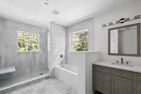 $4,295,000 | 26 Davis Drive, Montauk, NY 11954