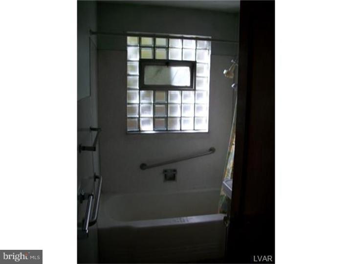 4825 Shimerville Road Emmaus, PA 18049 - Photo 11 of 17 Gallery Image 11