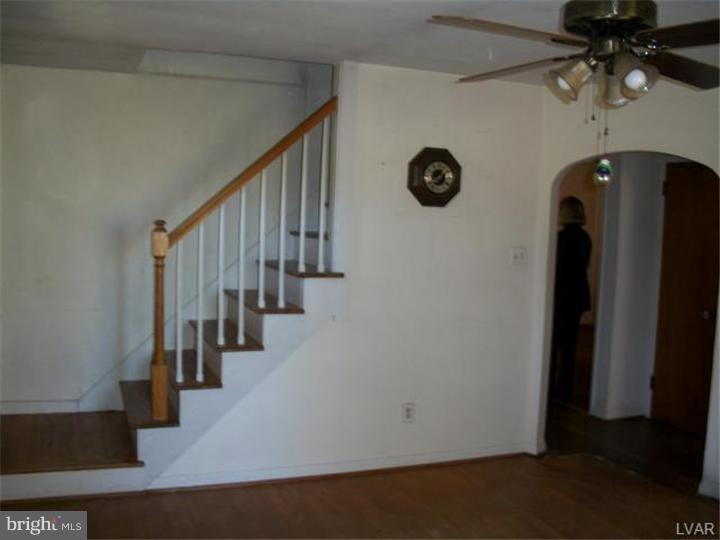 4825 Shimerville Road Emmaus, PA 18049 - Photo 5 of 17 Gallery Image 5