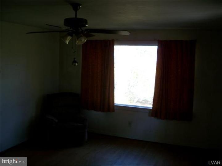 4825 Shimerville Road Emmaus, PA 18049 - Photo 6 of 17 Gallery Image 6