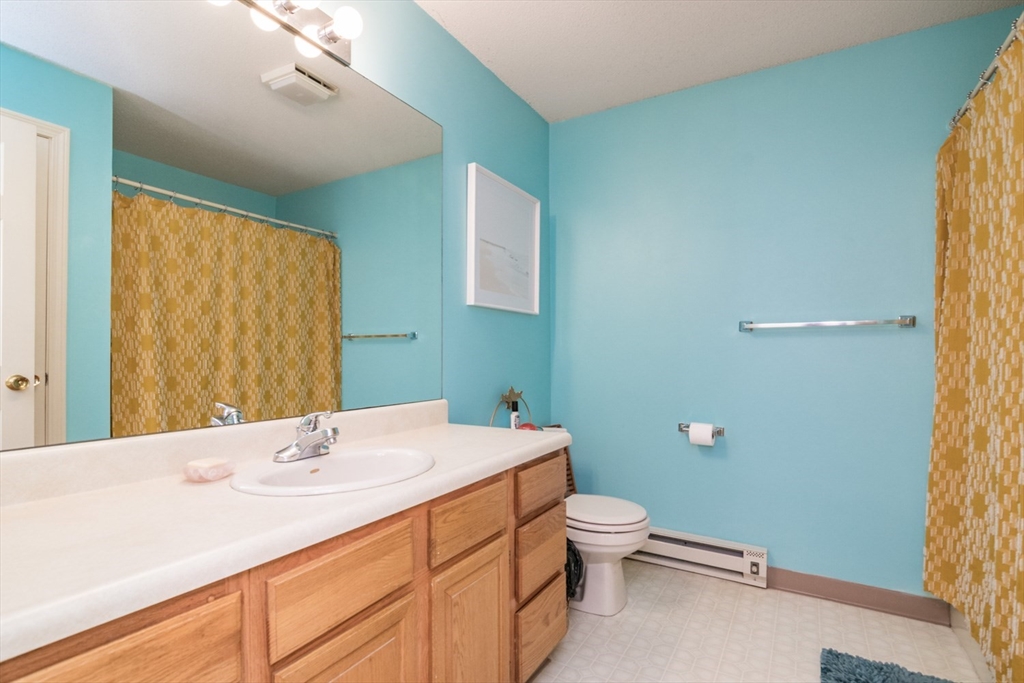 575 Bridge Road, Unit 85 Northampton, MA 01062 - Photo 14 of 26