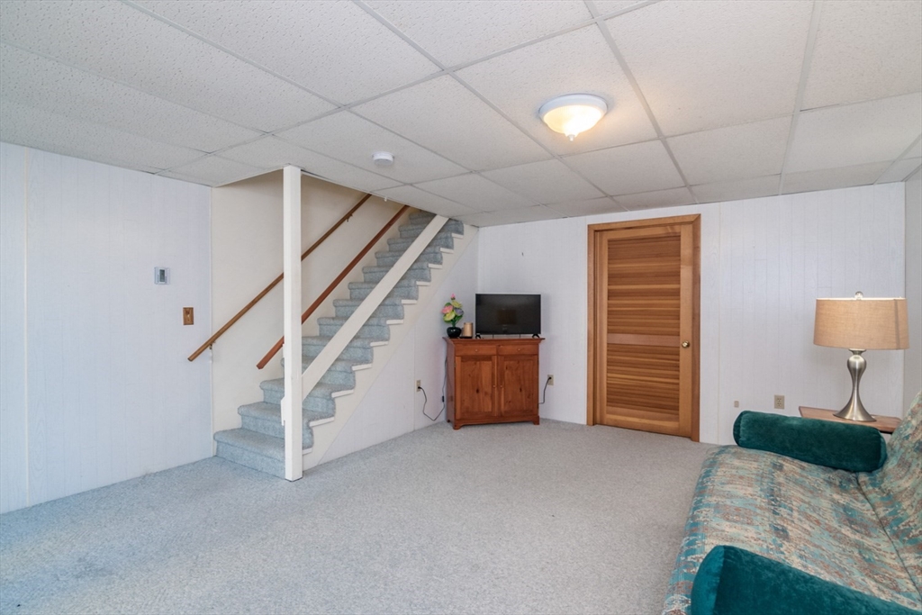 575 Bridge Road, Unit 85 Northampton, MA 01062 - Photo 17 of 26