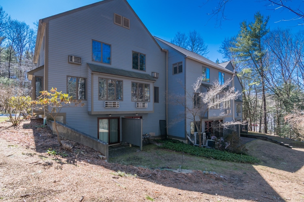 575 Bridge Road, Unit 85 Northampton, MA 01062 - Photo 20 of 26