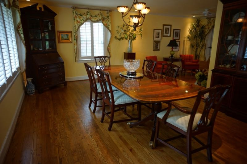 3621 Dade Street Raleigh, NC 27612 - Photo 5 of 23 Living Room