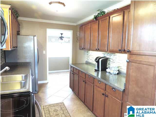382 Valley Road Oneonta, AL 35121 - Photo 4 of 25