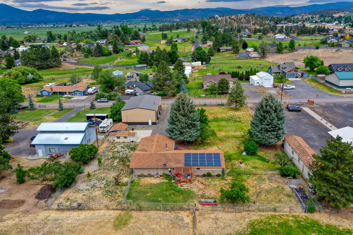 566 Northwest Mc Donald Road Prineville, OR 97754 - Photo 41 of 41 an aerial view of a house with yard and green space