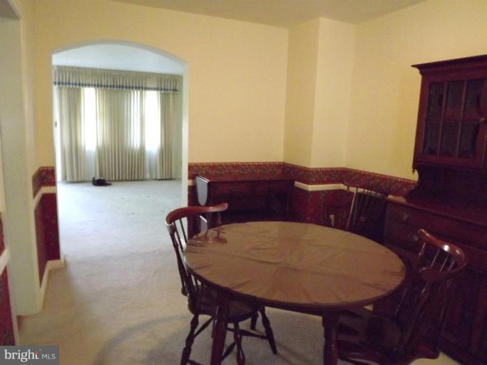 7306 Stratton Way Baltimore, MD 21224 - Photo 17 of 28 Dining Room