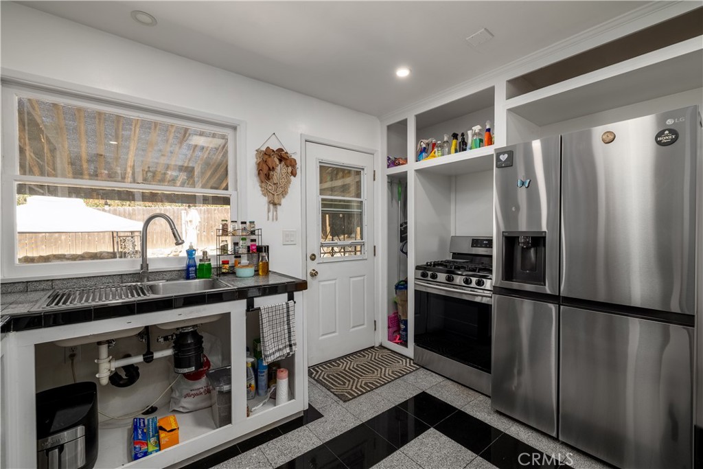 155 Barhaven Lane Fallbrook, CA 92028 - Photo 10 of 39