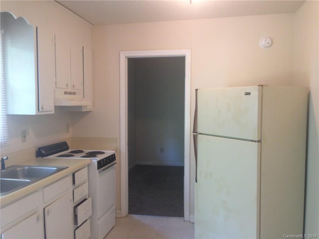 713 Castle Road, Unit B Monroe, NC 28110 - Photo 2 of 5