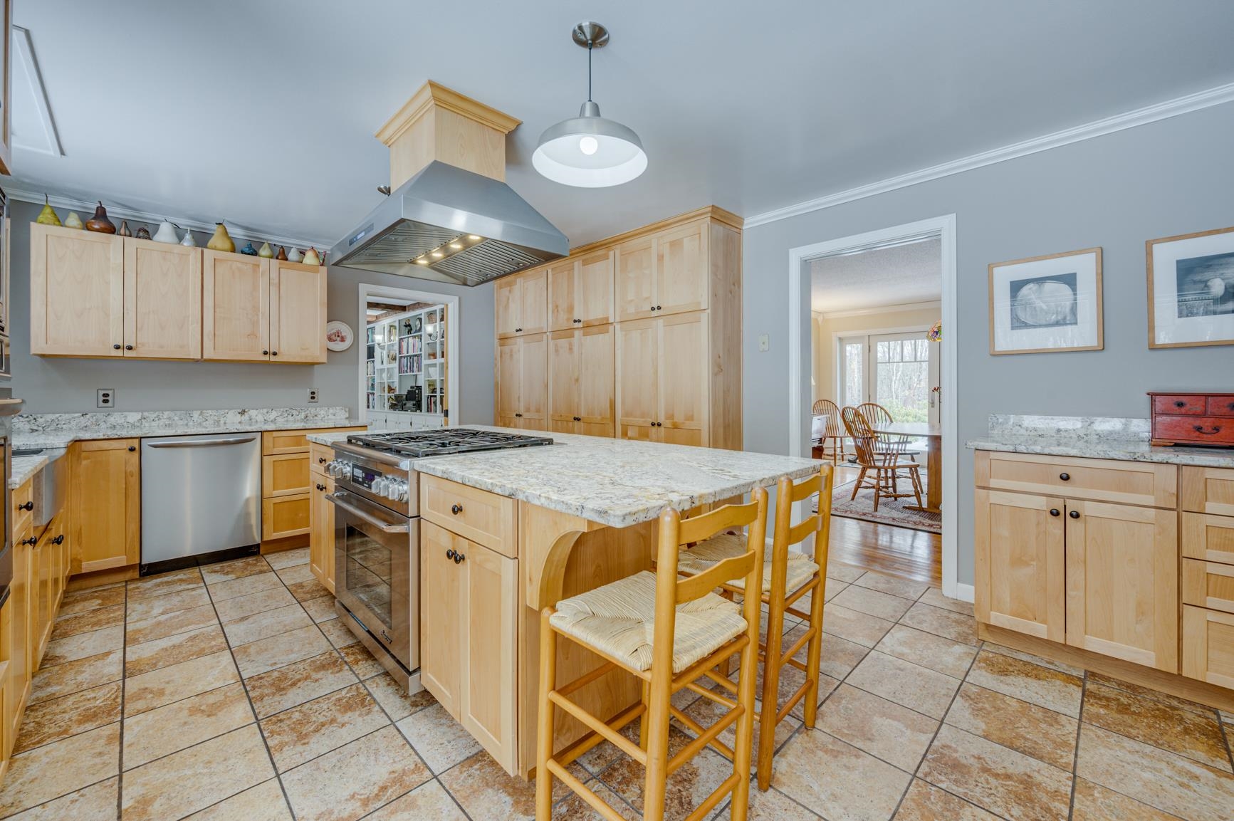 53 Elkins Road New London, NH 03257 - Photo 17 of 59