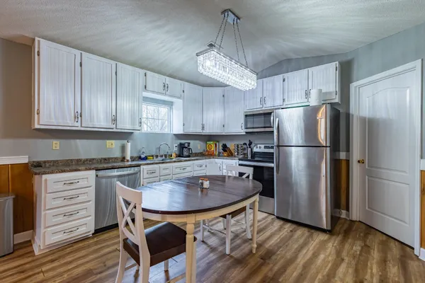 $399,999 | 173 Bellview Avenue North, Fayetteville, TN 37334