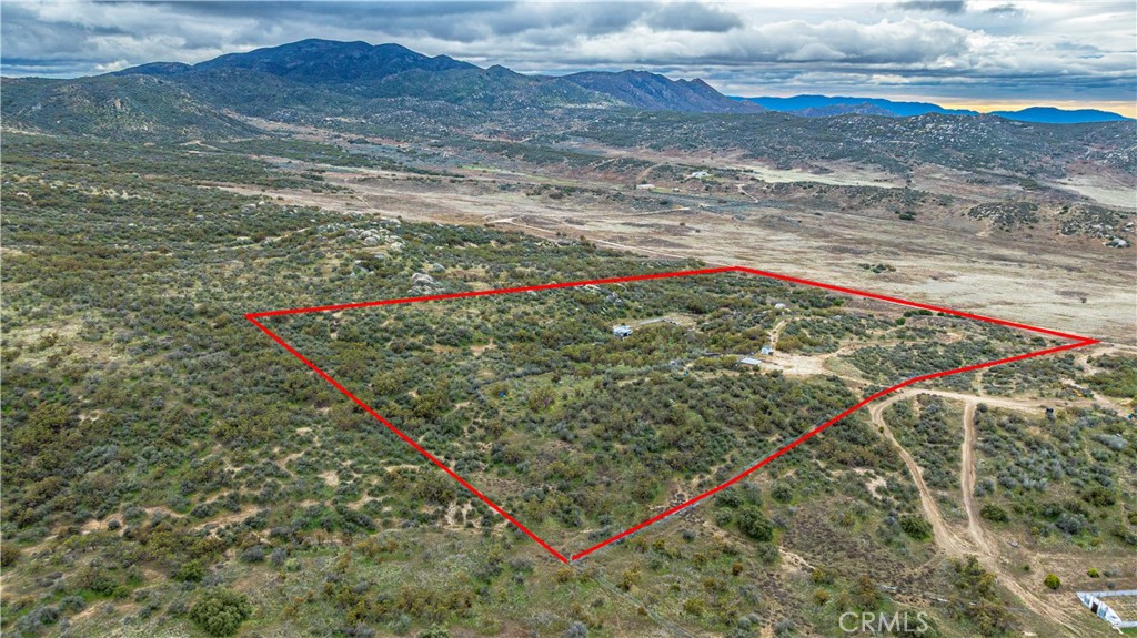 12 Nicholson Springs Road Anza, CA 92539 - Photo 4 of 14 a view of a backyard