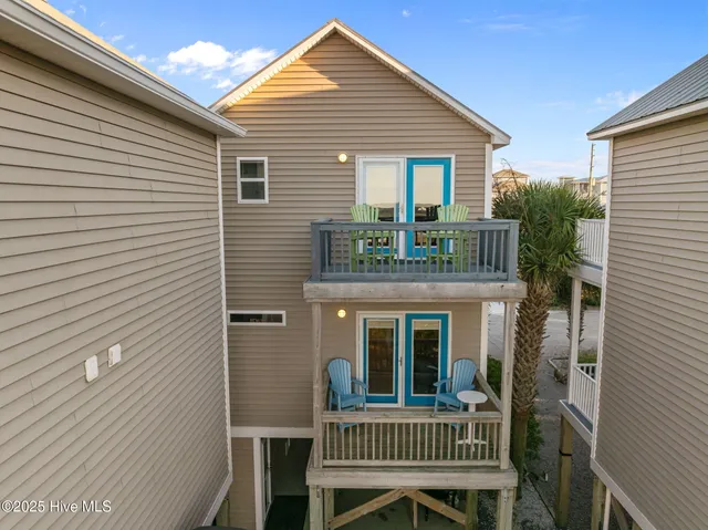$589,000 | 615 North New River Drive, Unit D, Surf City, NC 28445