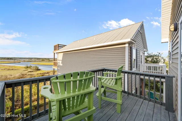 $589,000 | 615 North New River Drive, Unit D, Surf City, NC 28445