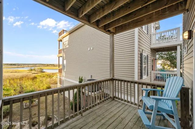 $589,000 | 615 North New River Drive, Unit D, Surf City, NC 28445
