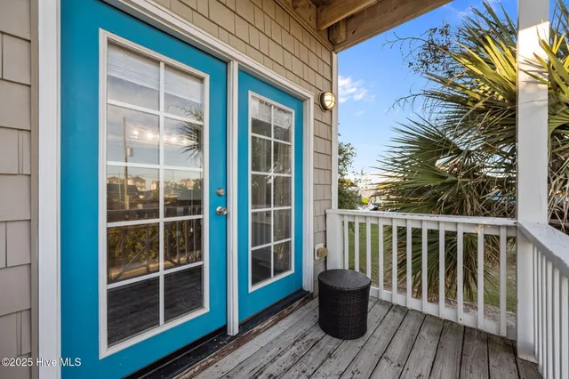 $589,000 | 615 North New River Drive, Unit D, Surf City, NC 28445