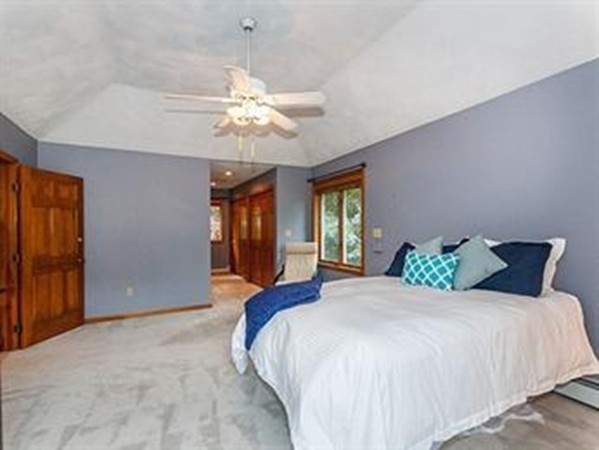 32 Crestwood Road North Reading, MA 01864 - Photo 17 of 25 Gallery Image 17
