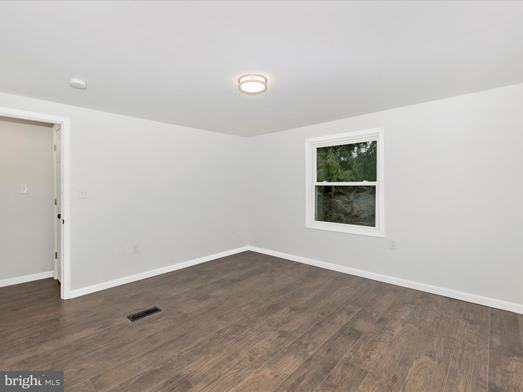 9732 Garis Shop Road Hagerstown, MD 21740 - Photo 43 of 89 Bedroom 2