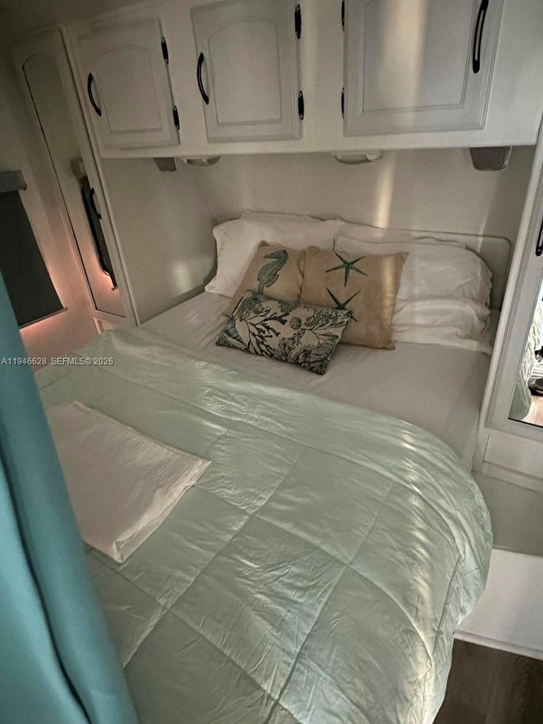 325 Calusa, Unit 9 Key Largo, FL 33037 - Photo 10 of 11 a close view of a sink in the kitchen