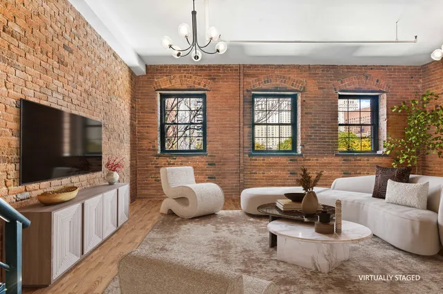 $1,995,000 | 272 Water Street, Unit 5R/6R | Financial District