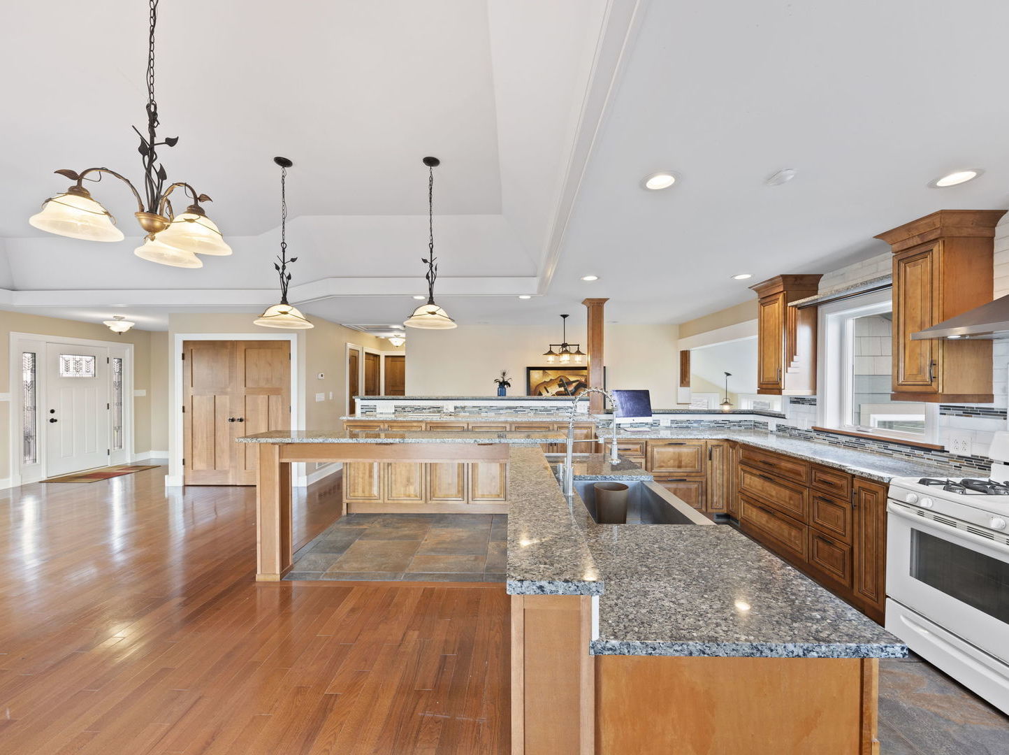 5265 East 4000 N Road Bourbonnais, IL 60914 - Photo 11 of 37