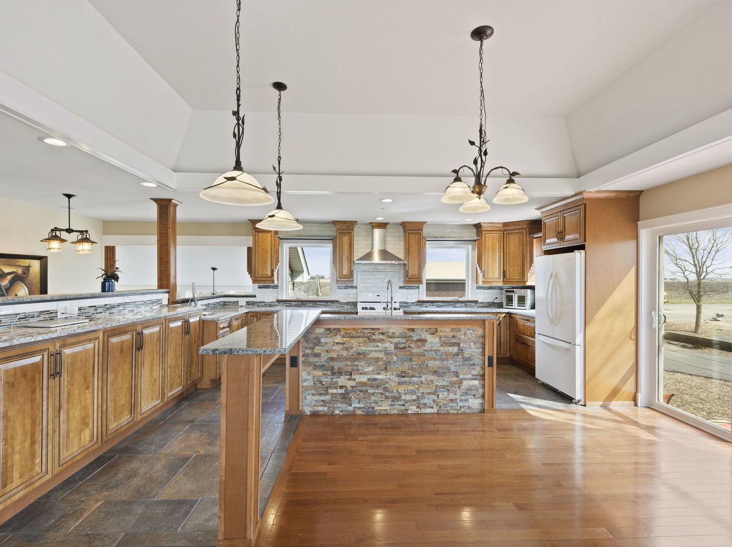 5265 East 4000 N Road Bourbonnais, IL 60914 - Photo 12 of 37