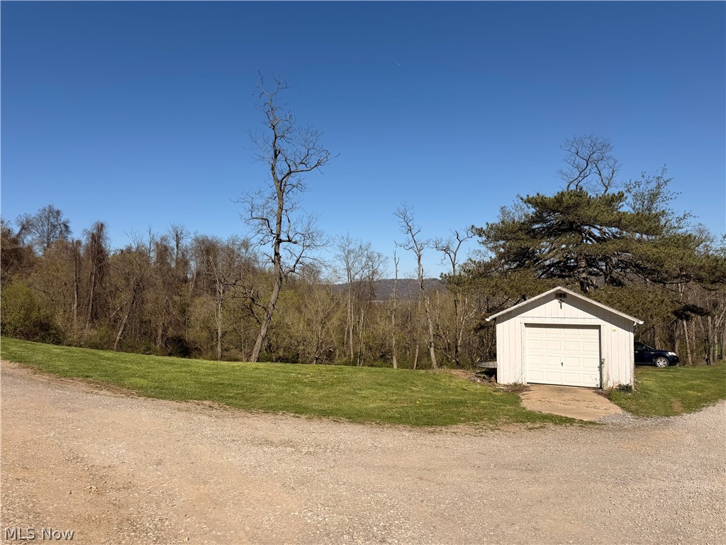 57585 Patty Mine Road Martins Ferry, OH 43935 - Photo 14 of 17