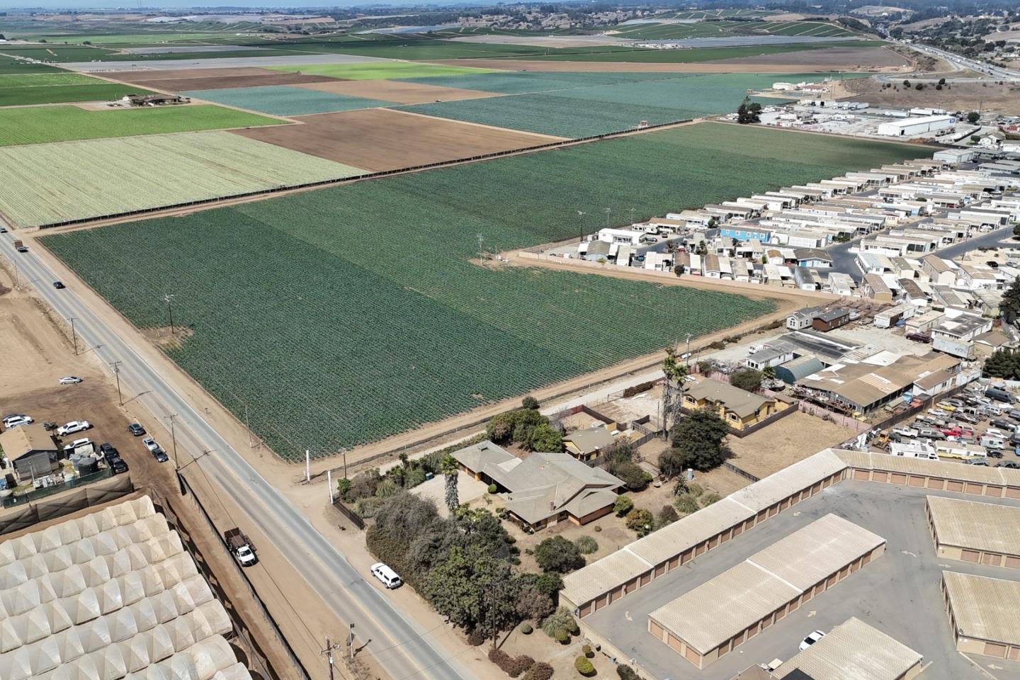 431 Espinosa Road Salinas, CA 93907 - Photo 3 of 96 Gallery Image 3