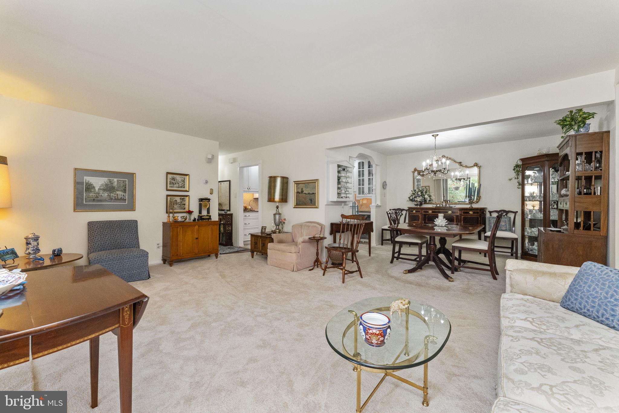 705 Raintree Lane Malvern, PA 19355 - Photo 4 of 19 Gallery Image 4