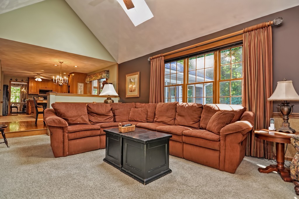 53 Jefferson Road Franklin, MA 02038 - Photo 13 of 30 Gallery Image 13