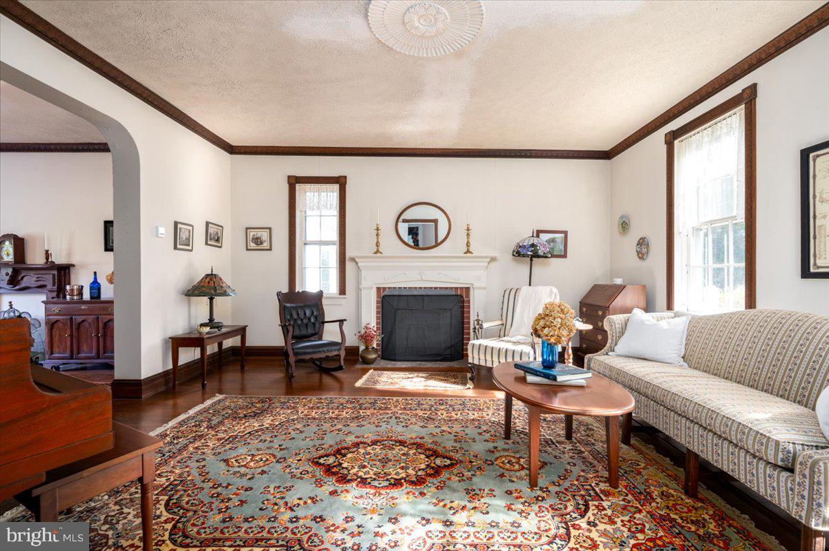 16410 St Marys Church Road Aquasco, MD 20608 - Photo 24 of 64 Parlor
