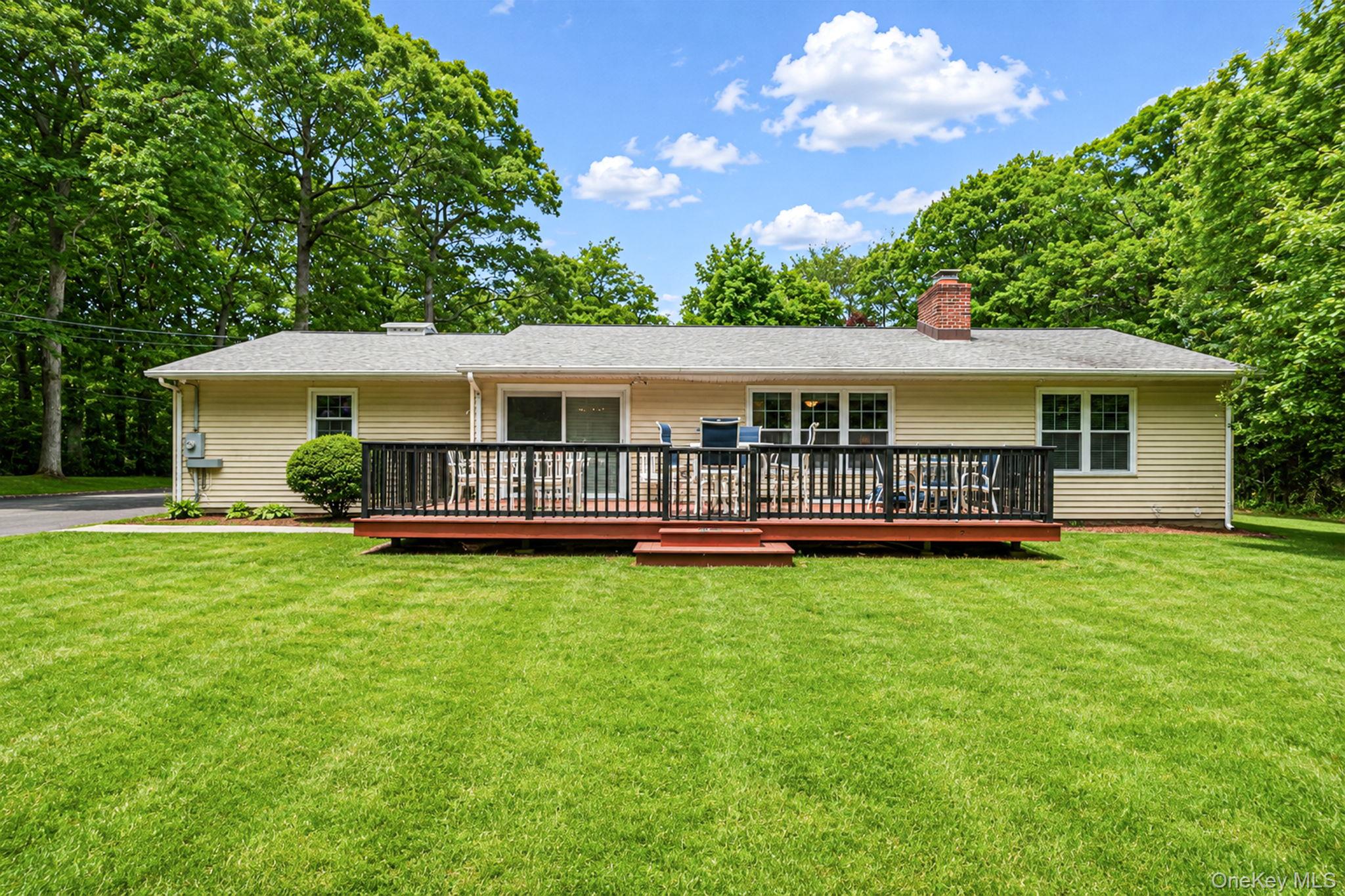 15 Cliff Road Port Jefferson, NY 11777 - Photo 32 of 38 Gallery Image 32